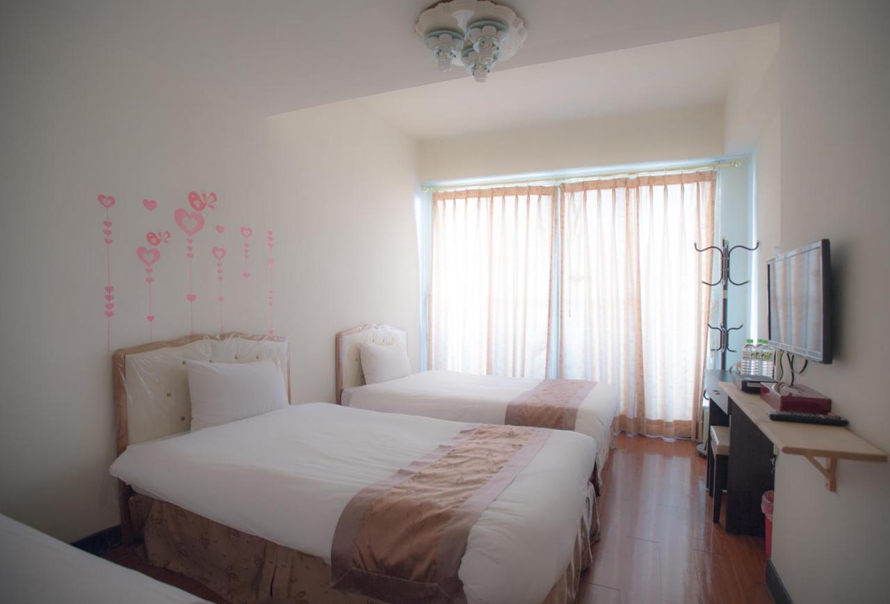 Taichung Hall Aparthotel Luaran gambar
