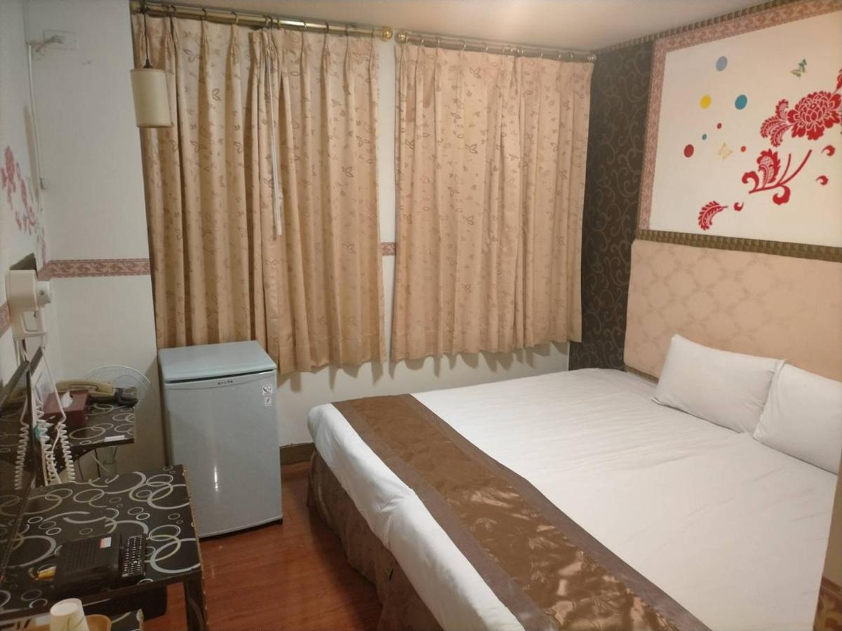 Taichung Hall Aparthotel Luaran gambar