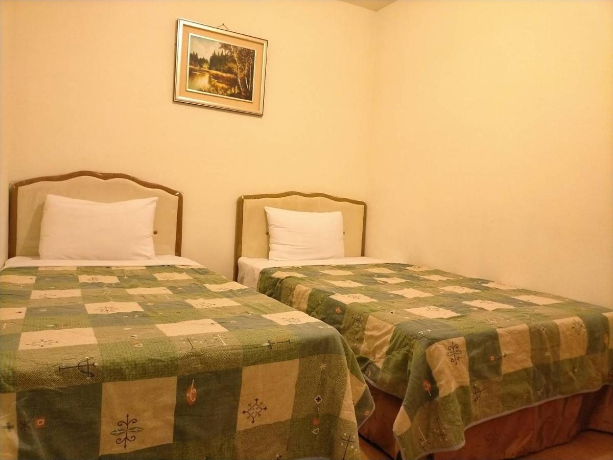 Taichung Hall Aparthotel Luaran gambar