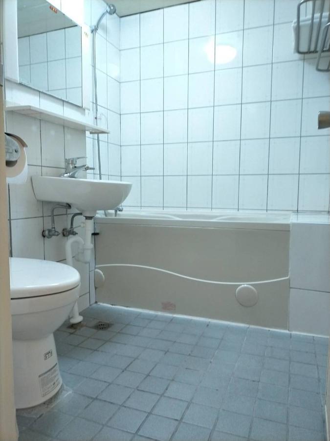 Taichung Hall Aparthotel Luaran gambar