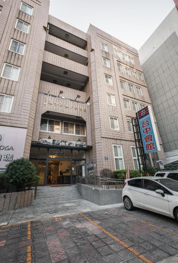 Taichung Hall Aparthotel Luaran gambar