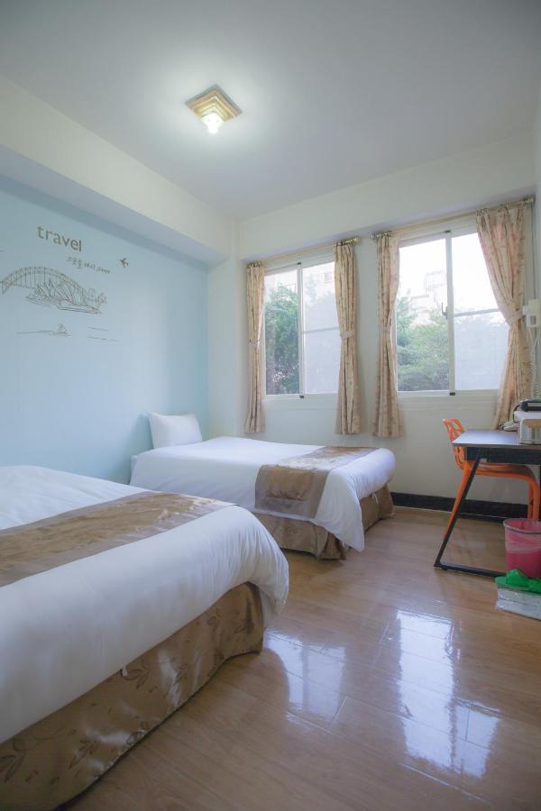 Taichung Hall Aparthotel Luaran gambar